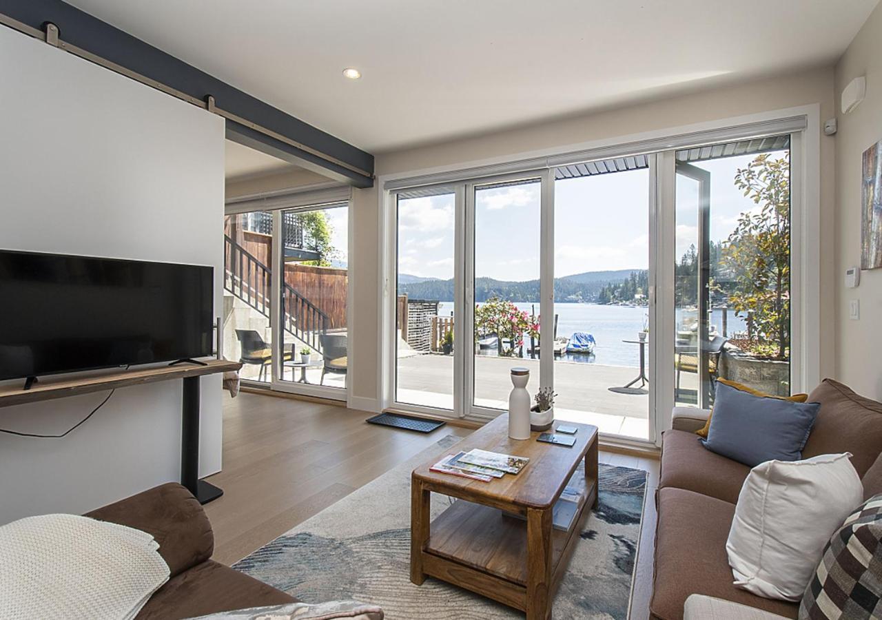 Villa Oceanfront Zen à North Vancouver Extérieur photo